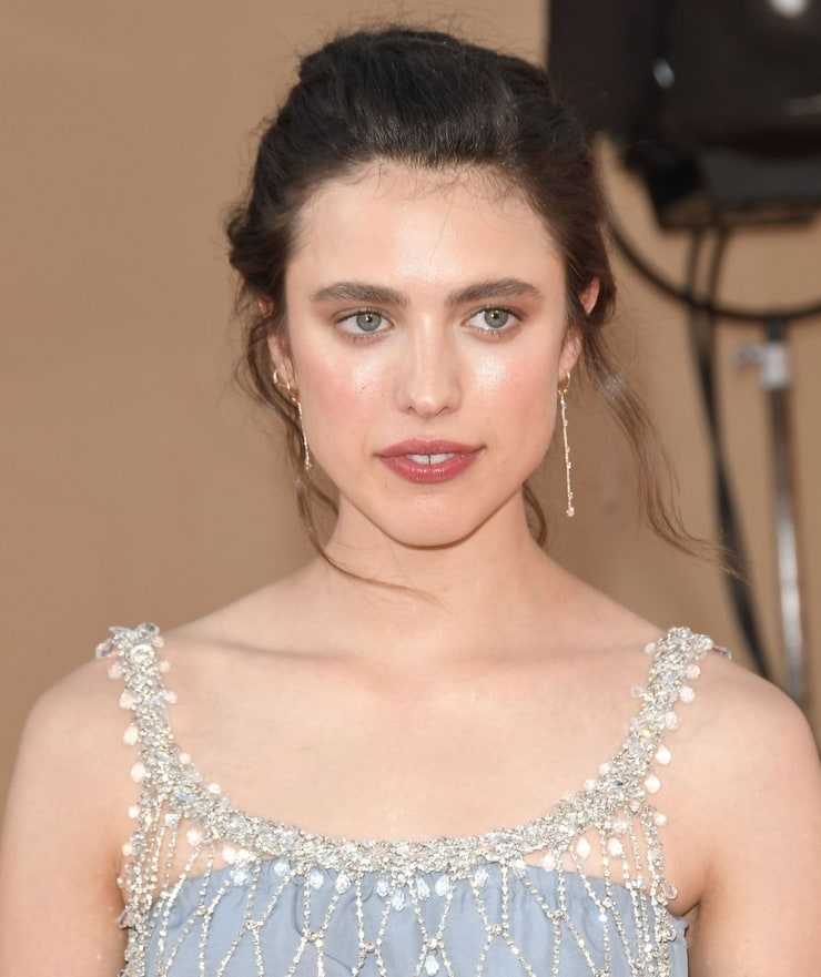 70+ Hot Pictures Of Margaret Qualley Will Drive You Insane For Her 8
