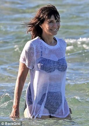 42 Sexy and Hot Mary Steenburgen Pictures – Bikini, Ass, Boobs 5