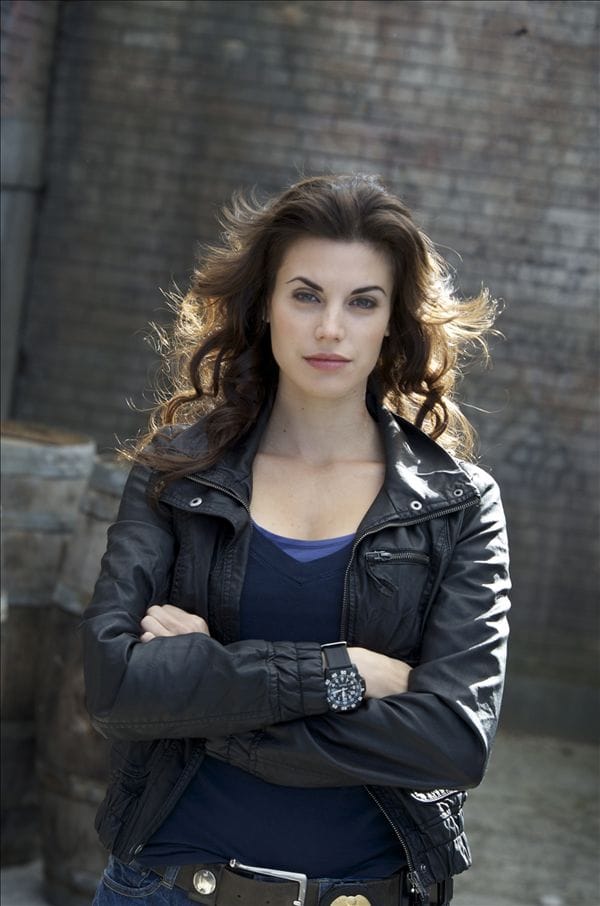 61 Sexy Meghan Ory Boobs Pictures Are Simply Excessively Damn Hot 609