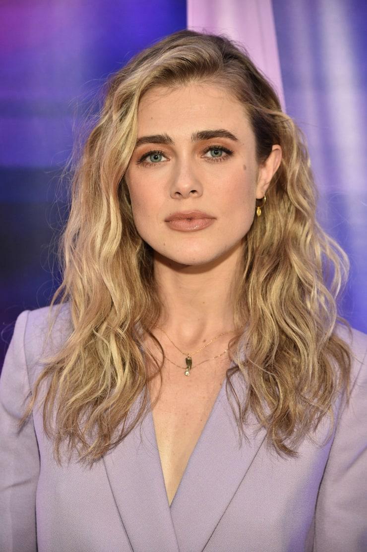 51 Hot Pictures Of Melissa Roxburgh Are Genuinely Spellbinding And Awesome 49