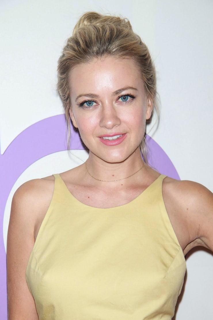 61 Sexy Meredith Hagner Boobs Pictures Are Truly Astonishing 22