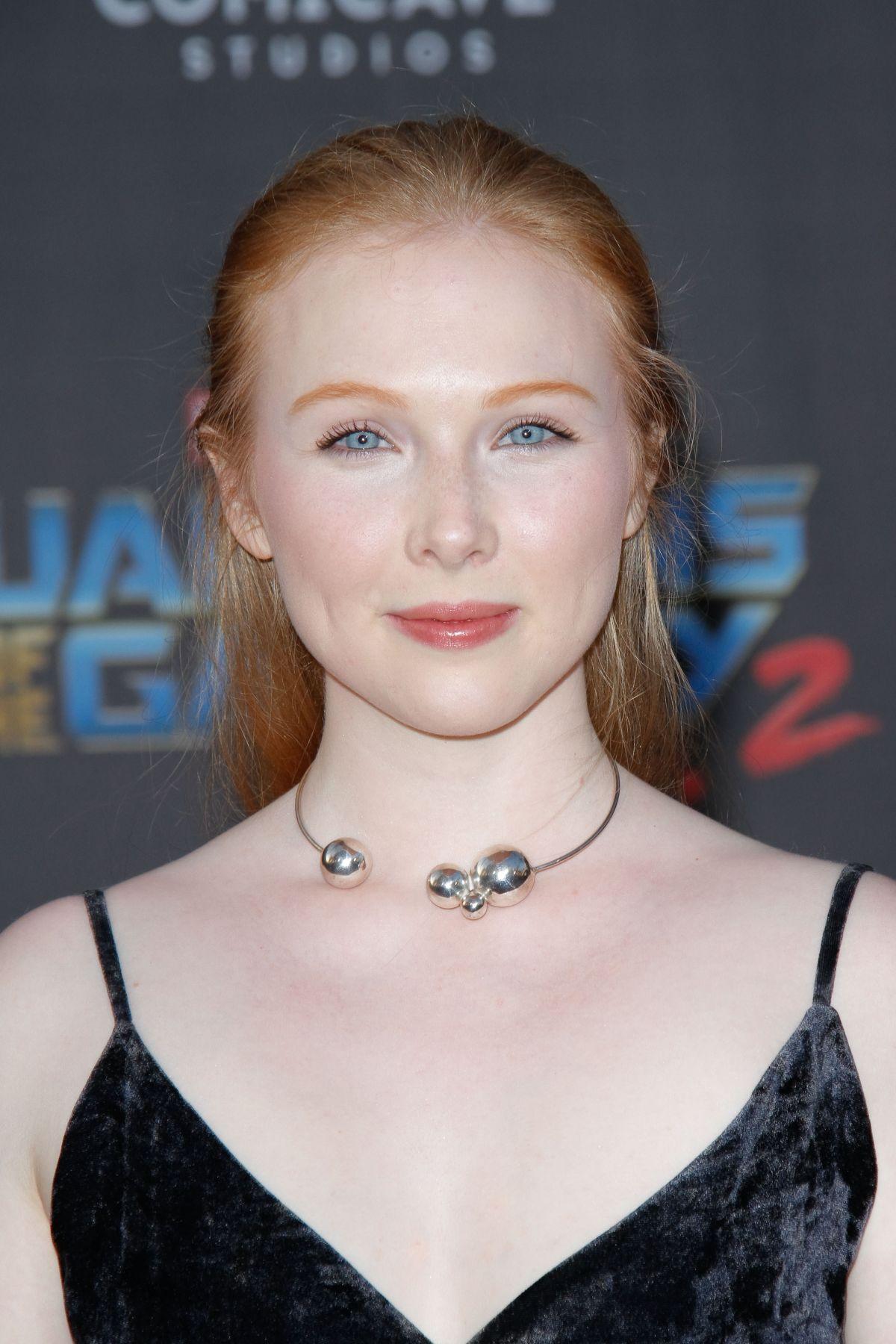 70+ Hot Pictures Of Molly C. Quinn Are God’s Gift For Her Die Hard Fans 149