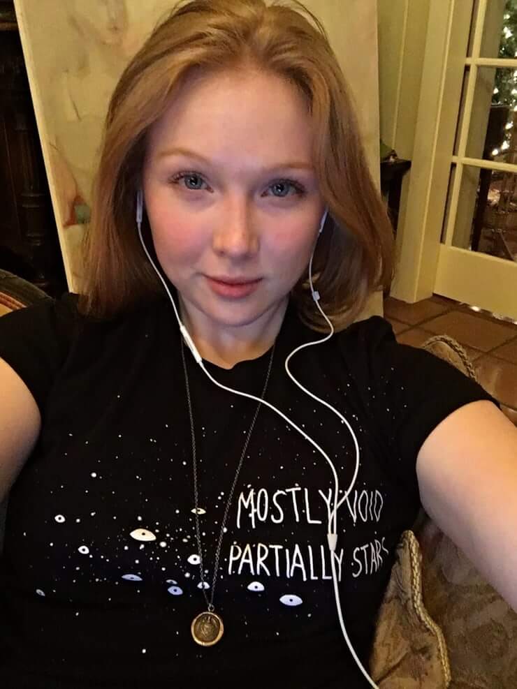 70+ Hot Pictures Of Molly C. Quinn Are God’s Gift For Her Die Hard Fans 24