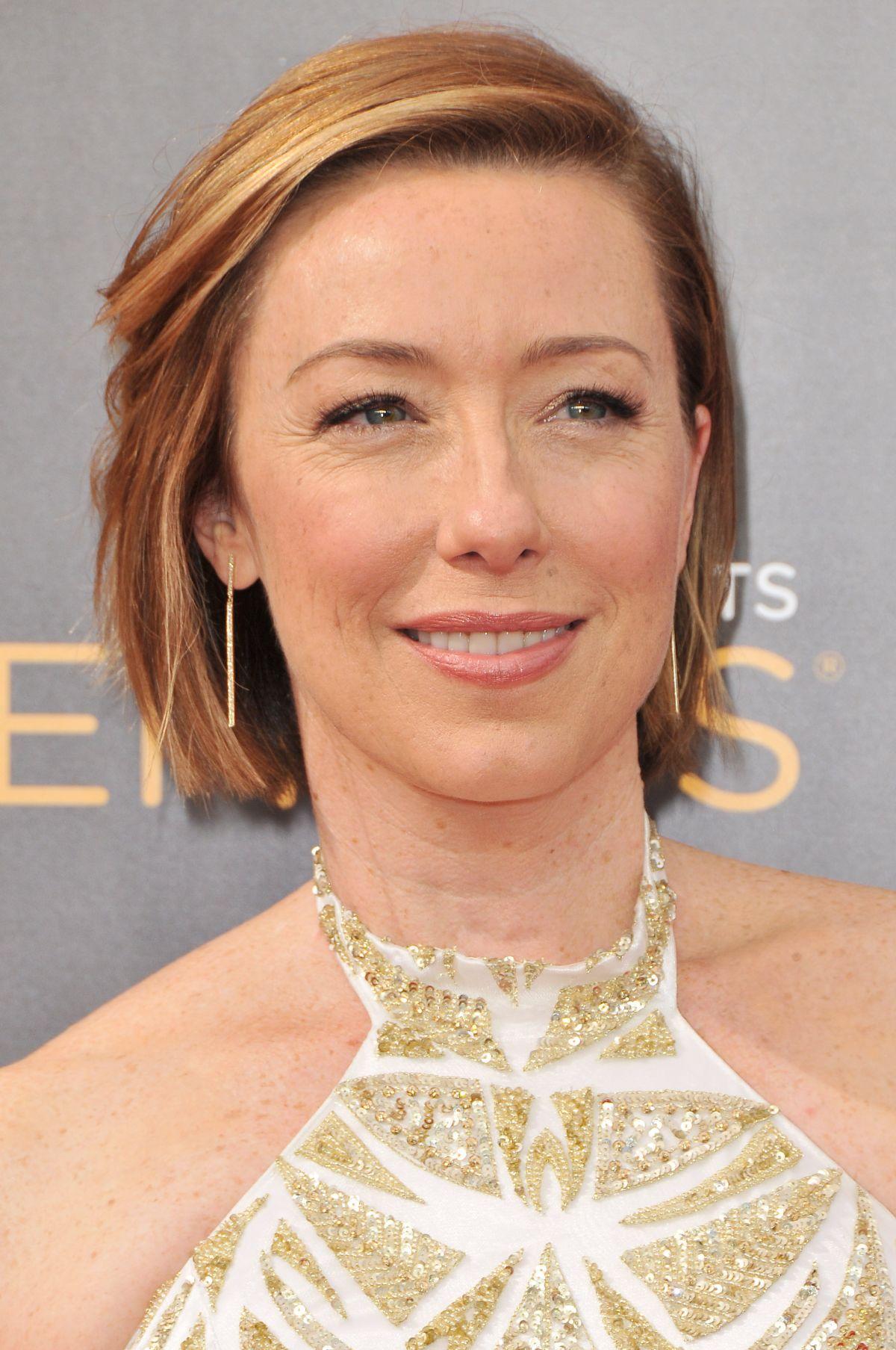 70+ Hot Pictures Of Molly Parker Will Make You Her Biggest Fan 175