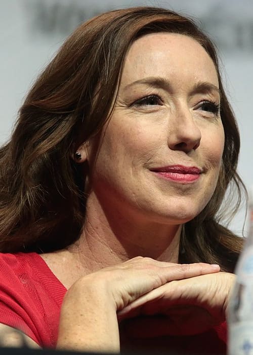 70+ Hot Pictures Of Molly Parker Will Make You Her Biggest Fan 2