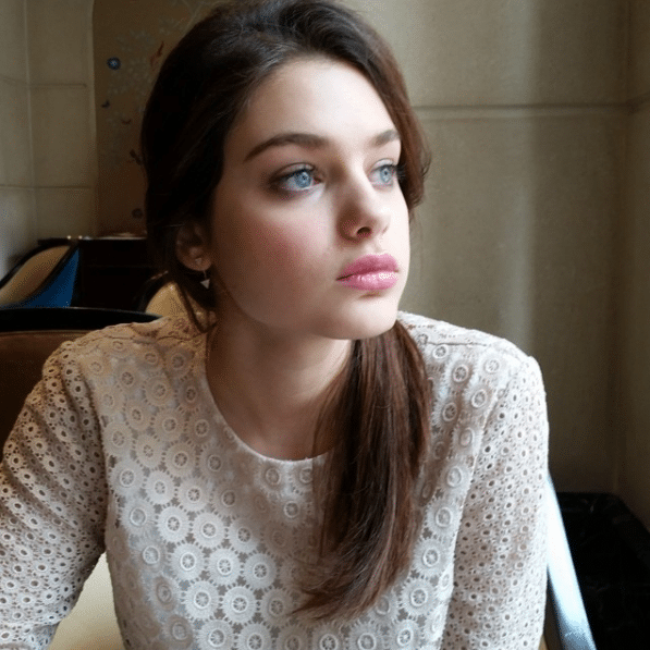 odeya rush blue eyes