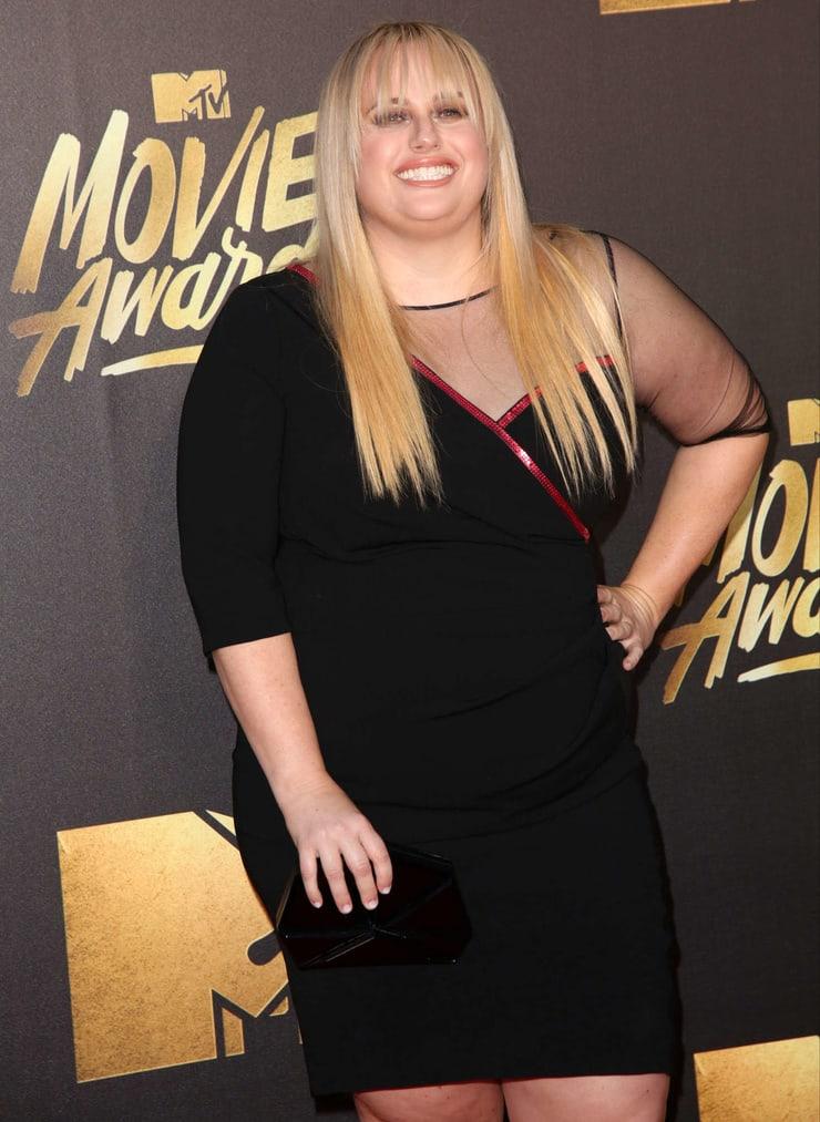 70+ Hot Pictures Of Rebel Wilson Are Seriously Epitome Of Beauty 19