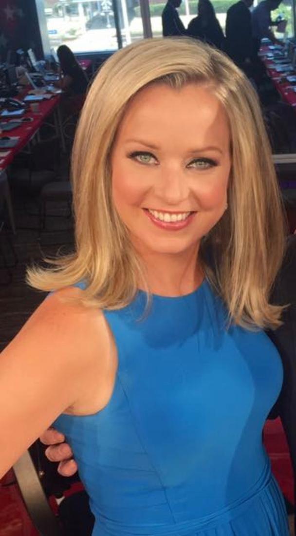60+ Hottest Sandra Smith Pictures will win your hearts 10
