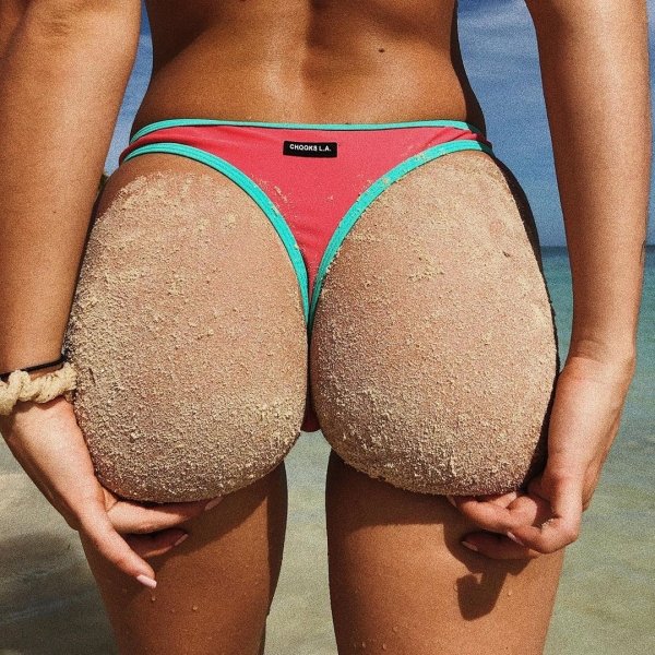 Hot Collection: Sandy Butt Cheeks Ot Remind You Beach Season Is Just Around the Corner (45 Photos) 28