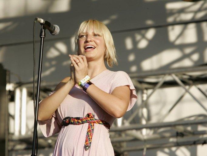 61 Sexy Sia Furler Boobs Pictures Are Simply Excessively Damn Delectable 47