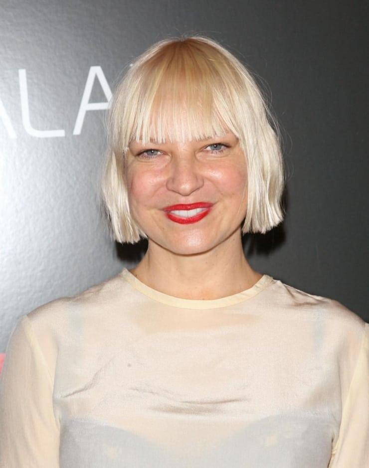 61 Sexy Sia Furler Boobs Pictures Are Simply Excessively Damn Delectable 30