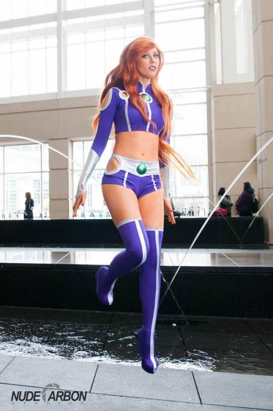 50+ Hot Pictures Of Starfire From DC Comics 9