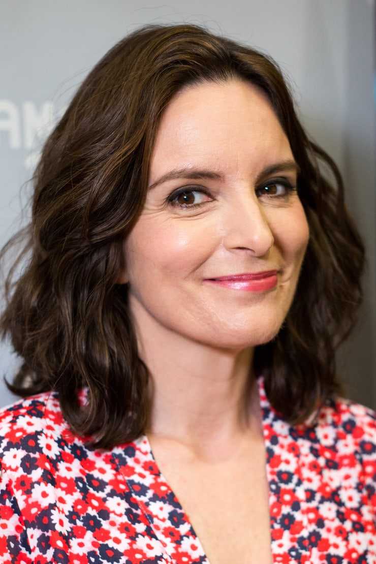 70+ Hot Pictures Of Tina Fey That Are Sure To Make You Her Biggest Fan 181