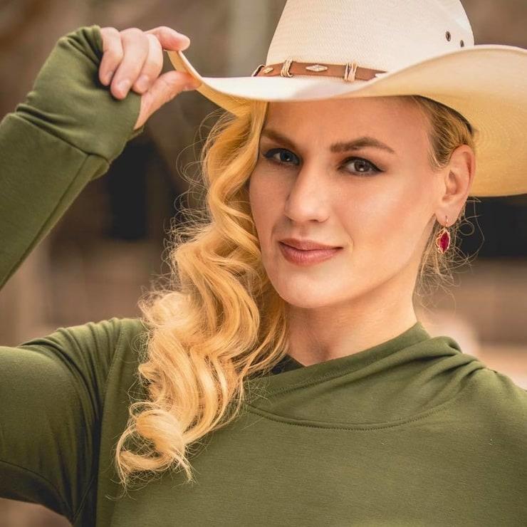 51 Hot Pictures Of Valentina Shevchenko Are Simply Excessively Damn Hot 21