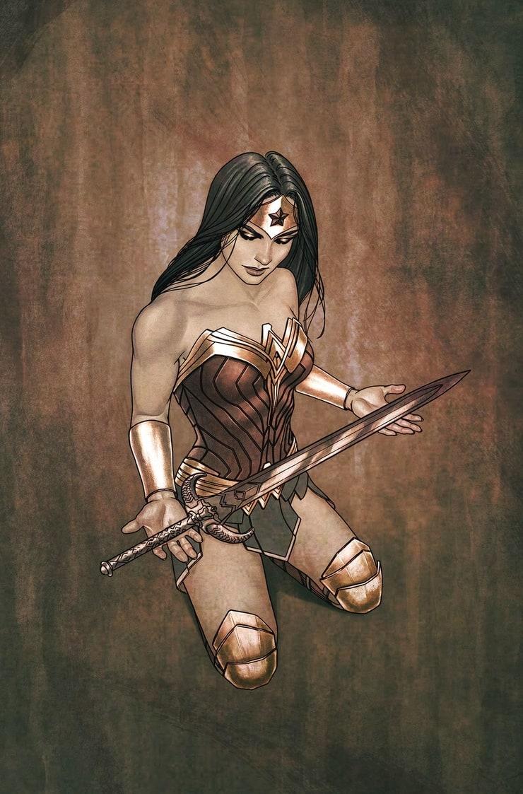 50+ Hot Pictures Of Wonder Woman From DC Comics 12