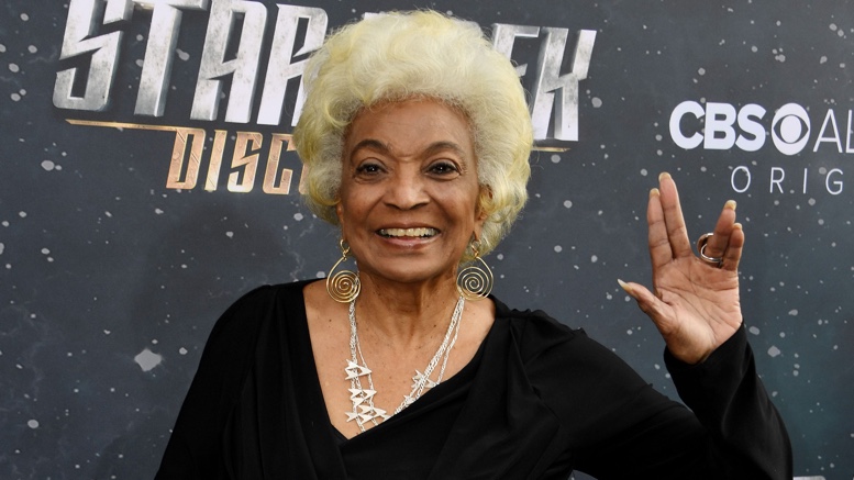 41 Sexy and Hot Nichelle Nichols Pictures – Bikini, Ass, Boobs 41