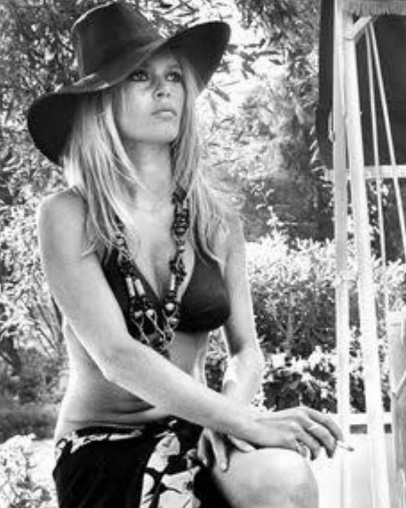 50 Sexy and Hot Brigitte Bardot Pictures – Bikini, Ass, Boobs 63