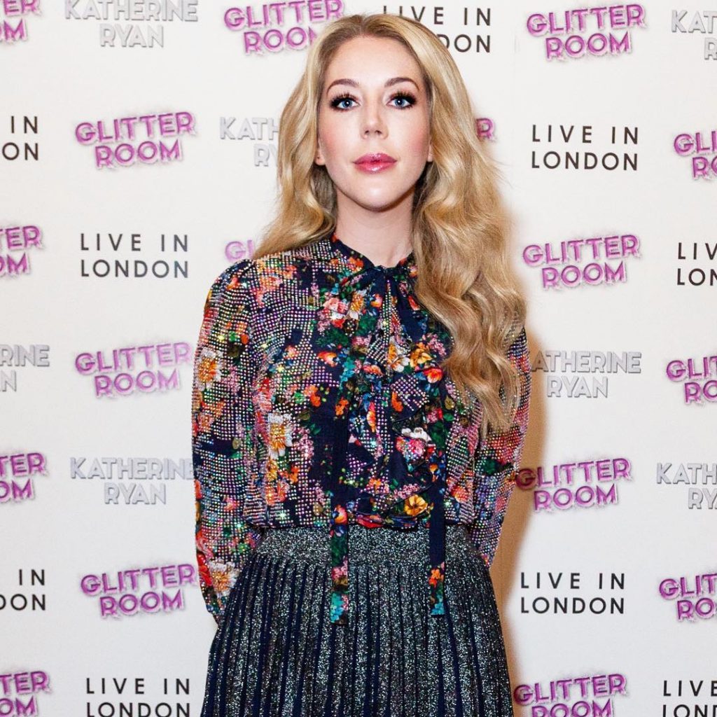 41 Sexy and Hot Katherine Ryan Pictures – Bikini, Ass, Boobs 35