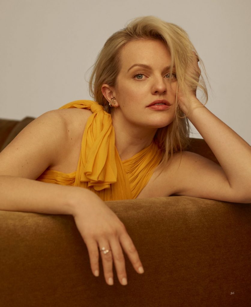 50 Sexy and Hot Elisabeth Moss Pictures – Bikini, Ass, Boobs 40