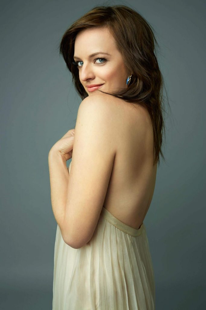 50 Sexy and Hot Elisabeth Moss Pictures – Bikini, Ass, Boobs 6