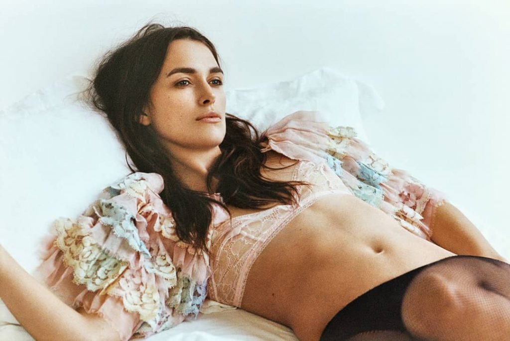 60 Sexy and Hot Keira Knightley Pictures – Bikini, Ass, Boobs 4