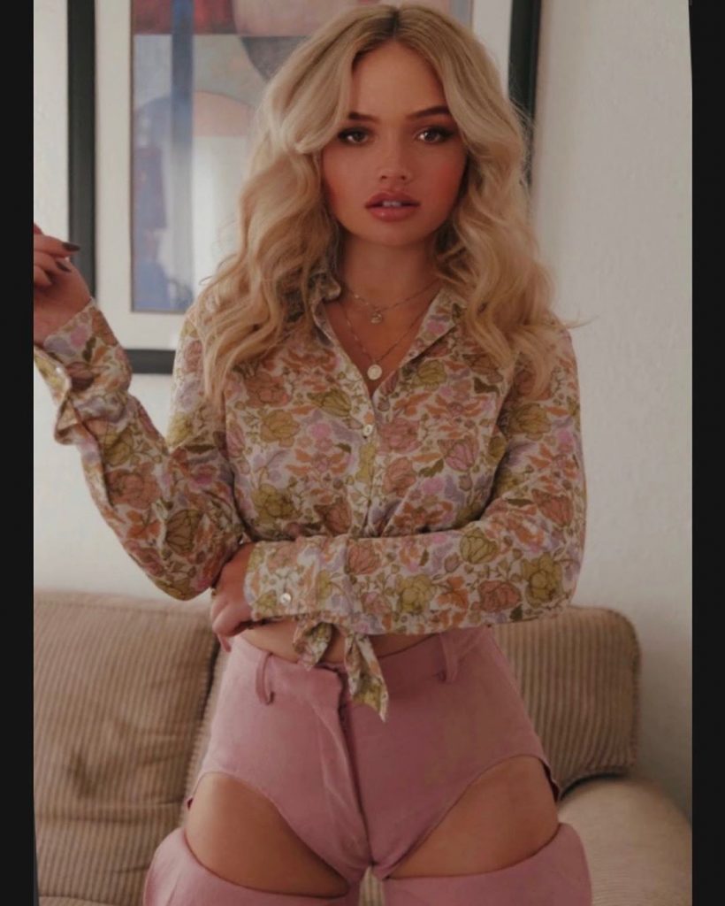 60 Sexy and Hot Natalie Alyn Lind Pictures - Bikini, Ass, Boobs.