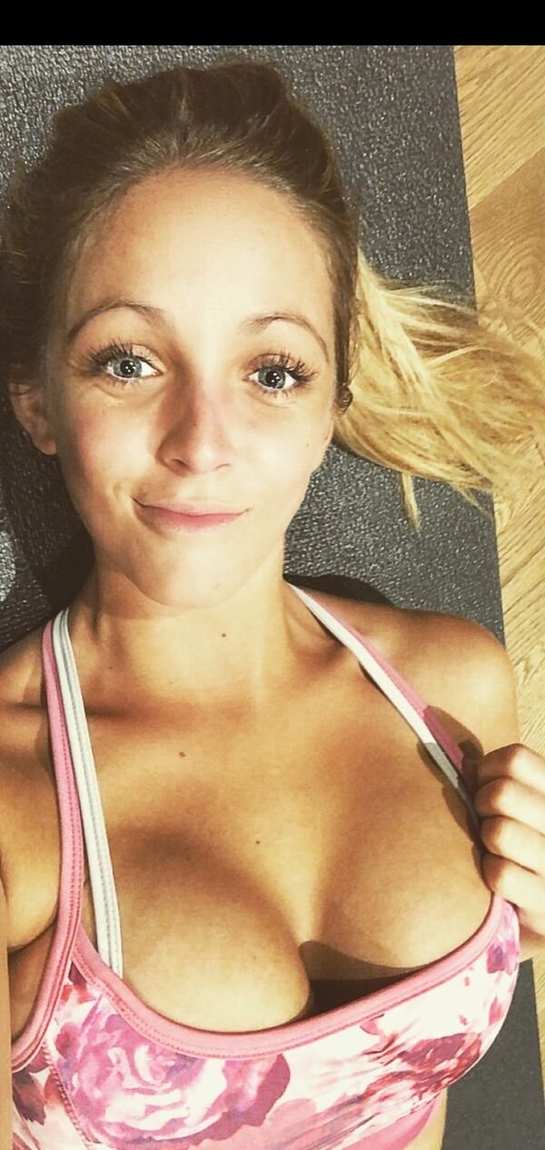 Crazy, sexy, beautiful girls , and definitely FLBP… you in? (30 Photos) 14