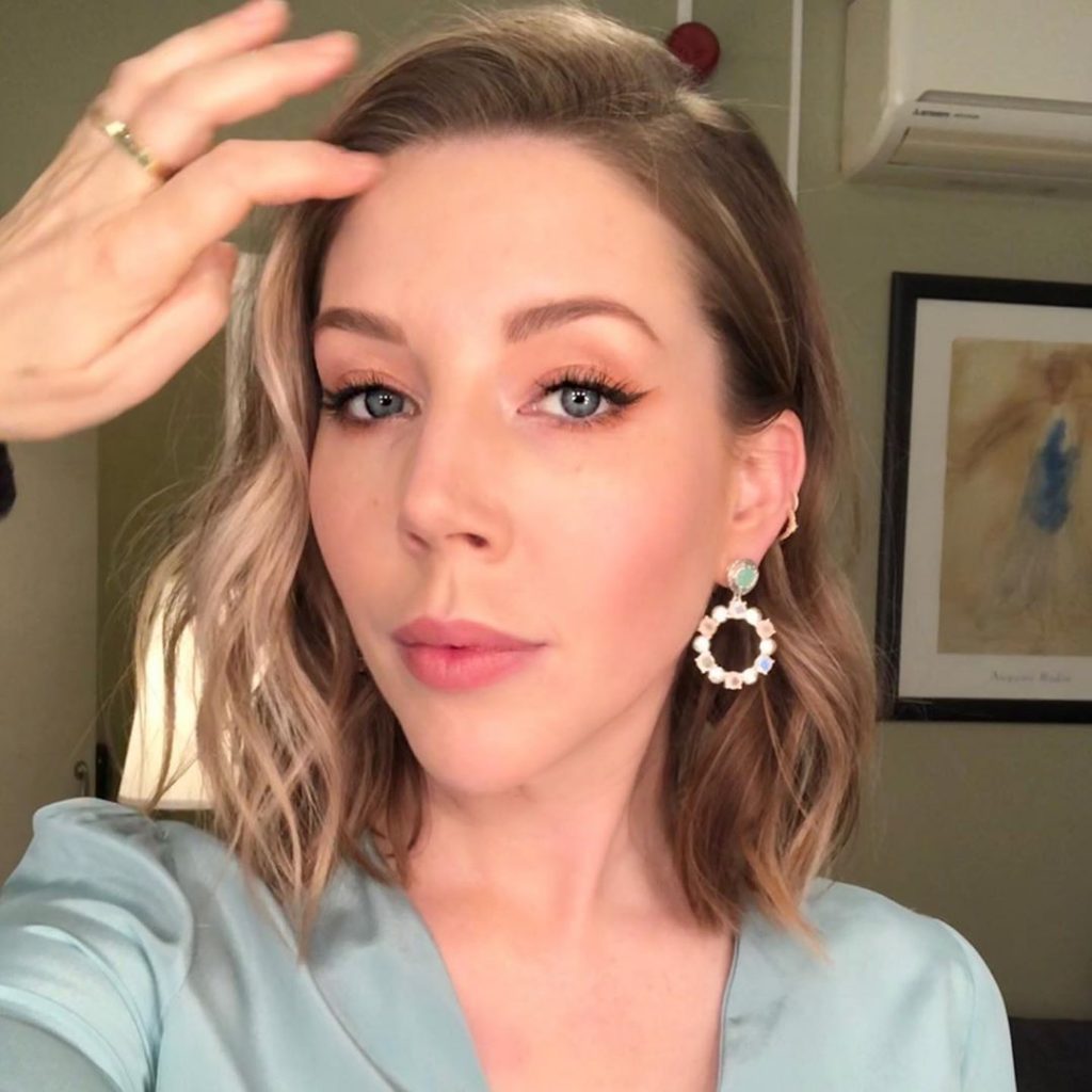 41 Sexy and Hot Katherine Ryan Pictures – Bikini, Ass, Boobs 21