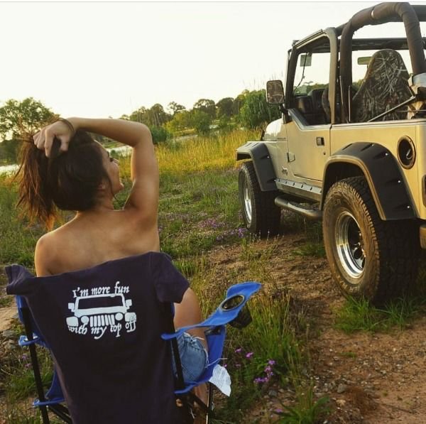 We’ve got 4×4 reasons to love these truck-loving bombshells of the month (35 Photos) 31