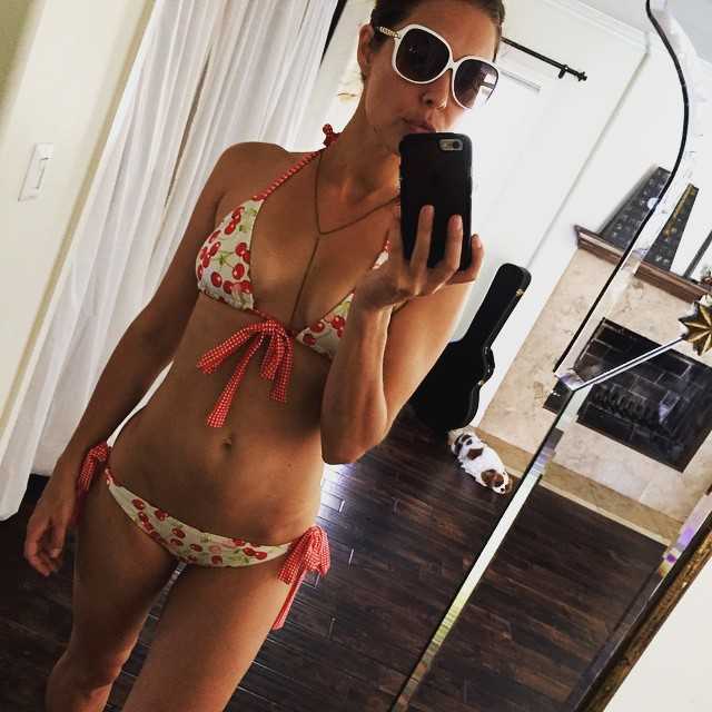 41 Sexy and Hot Alaina Huffman Pictures – Bikini, Ass, Boobs 19