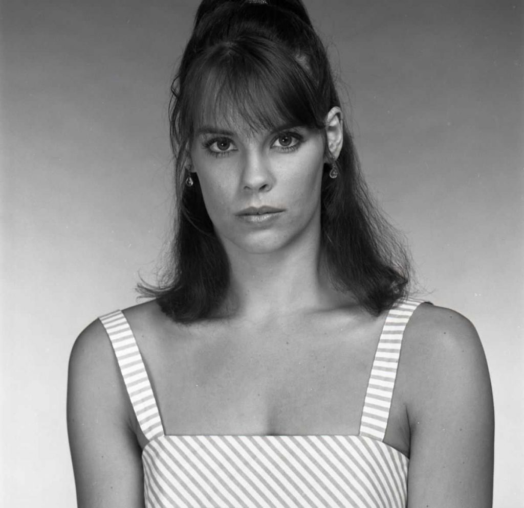 49 Alexandra Paul Nude Pictures Display Her As A Skilled Performer 22