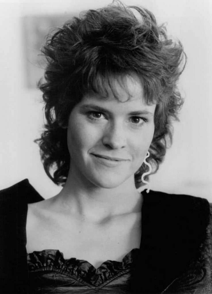49 Sexy and Hot Ally Sheedy Pictures – Bikini, Ass, Boobs 150