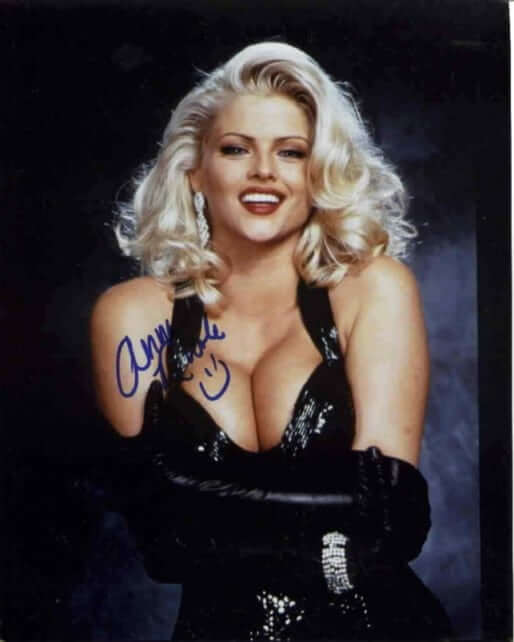51 Anna Nicole Smith Nude Pictures Present Her Wild Side Glamor 28