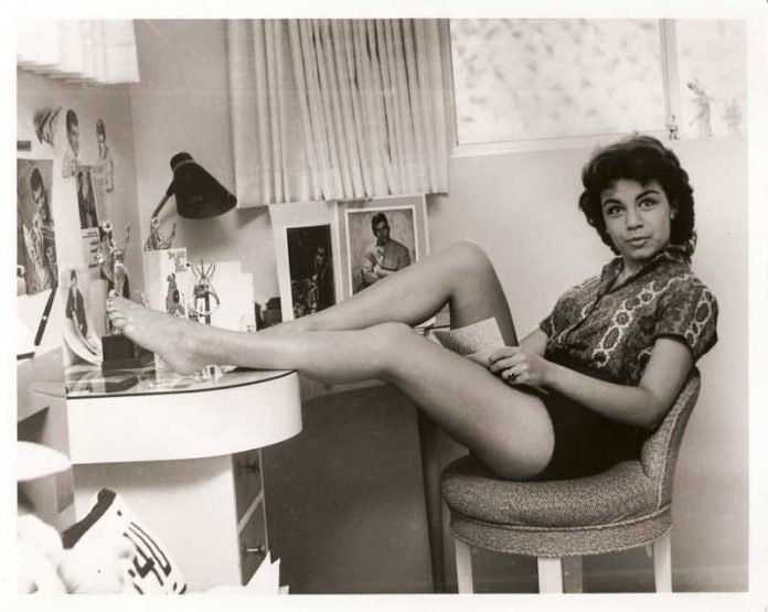 52 Annette Funicello Nude Pictures Show Off Her Dashing Diva Like Looks 596