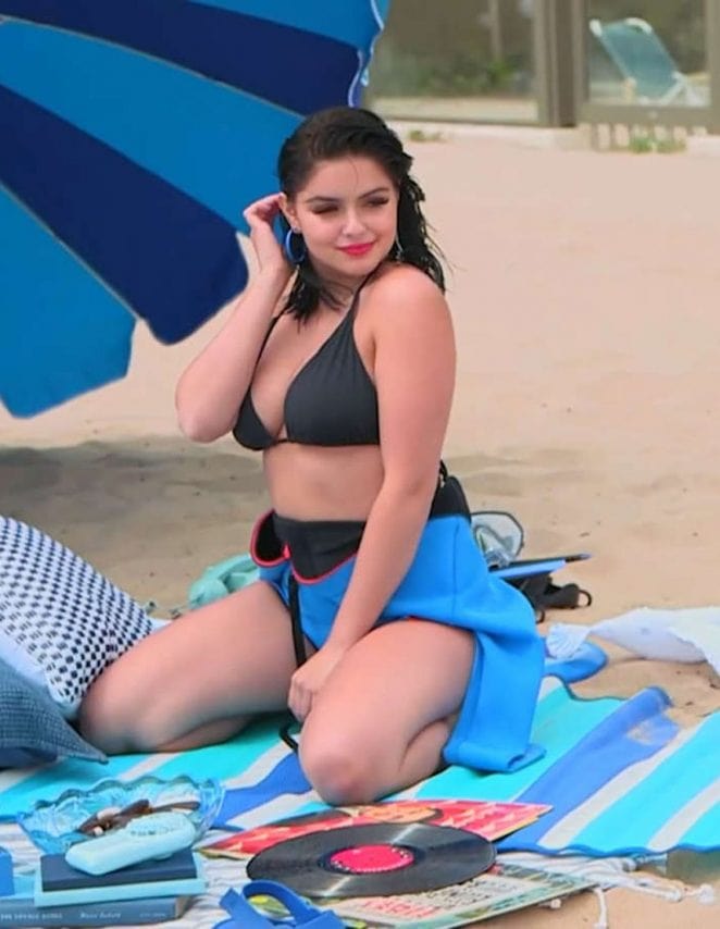 50 Sexy and Hot Ariel Winter Pictures – Bikini, Ass, Boobs 9