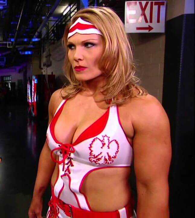 The post 55 Sexy and Hot Beth Phoenix Pictures - Bikini, Ass, Boobs appeare...