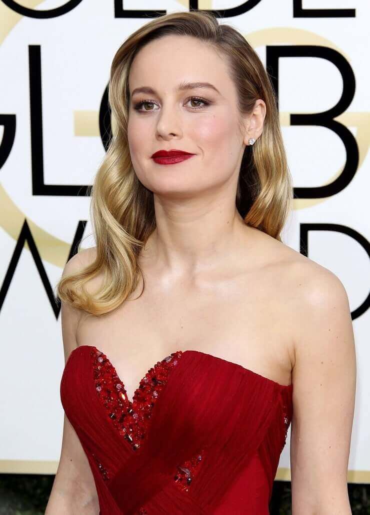 Brie Larson sexy red dress