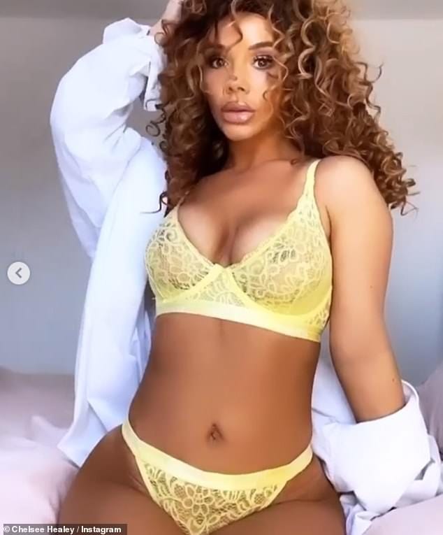 Chelsee Healey sexy pic