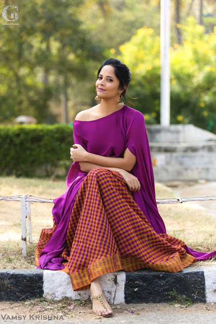 Actress Anasuya Bharadwaj Latest Hot Photoshoot Pics 7