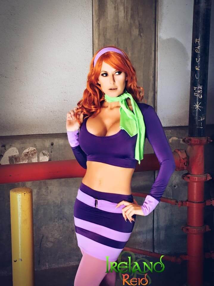 50 Sexy and Hot Daphne Blake Pictures – Bikini, Ass, Boobs 142
