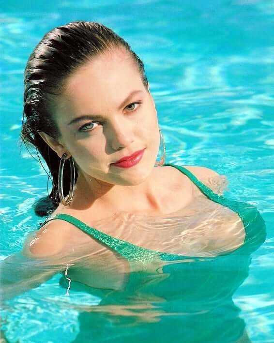 44 Sexy and Hot Diane Lane Pictures – Bikini, Ass, Boobs 36
