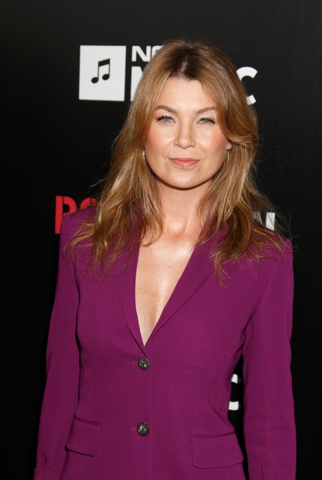 45 Sexy and Hot Ellen Pompeo Pictures – Bikini, Ass, Boobs 3