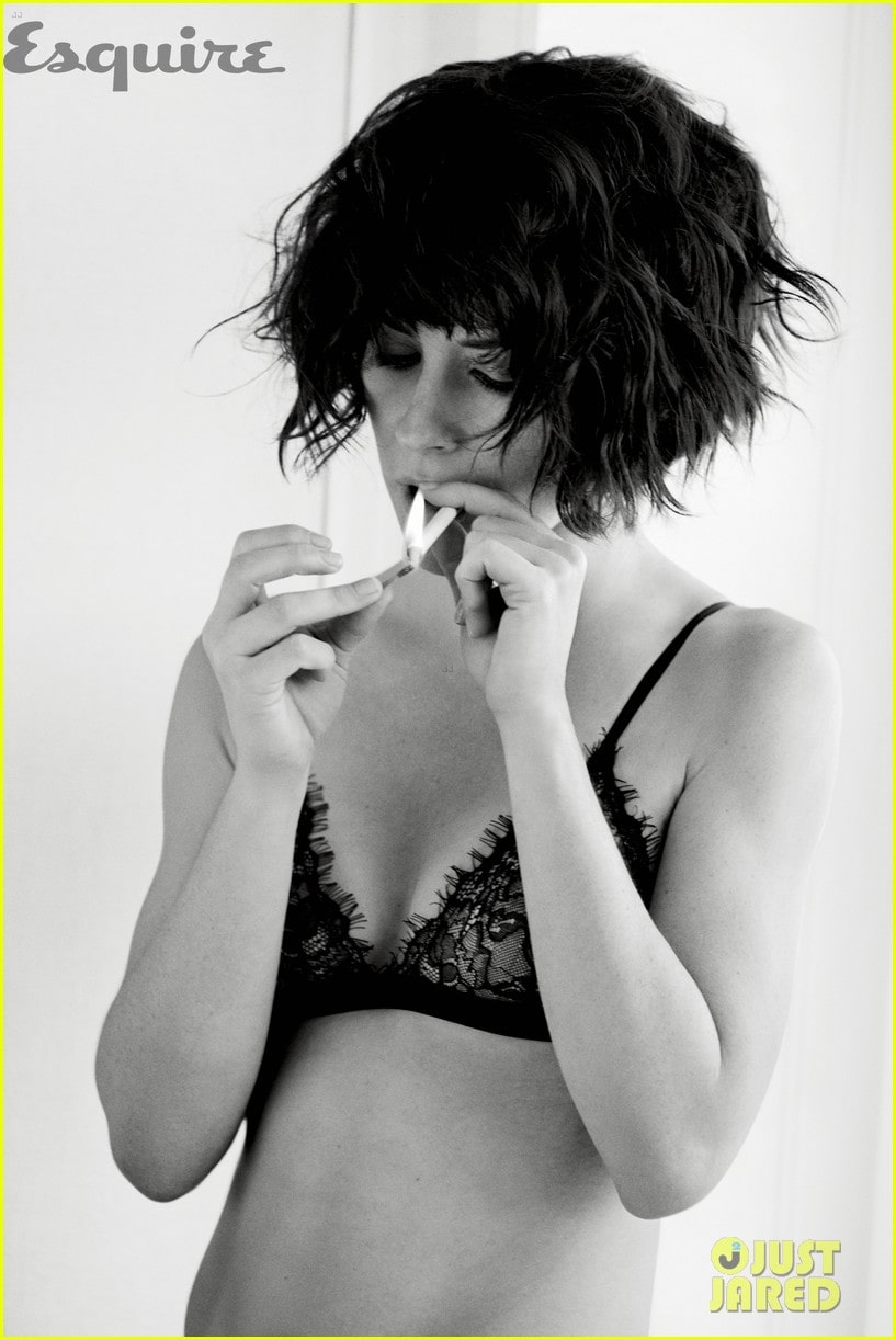 Evangeline Lilly black bikini