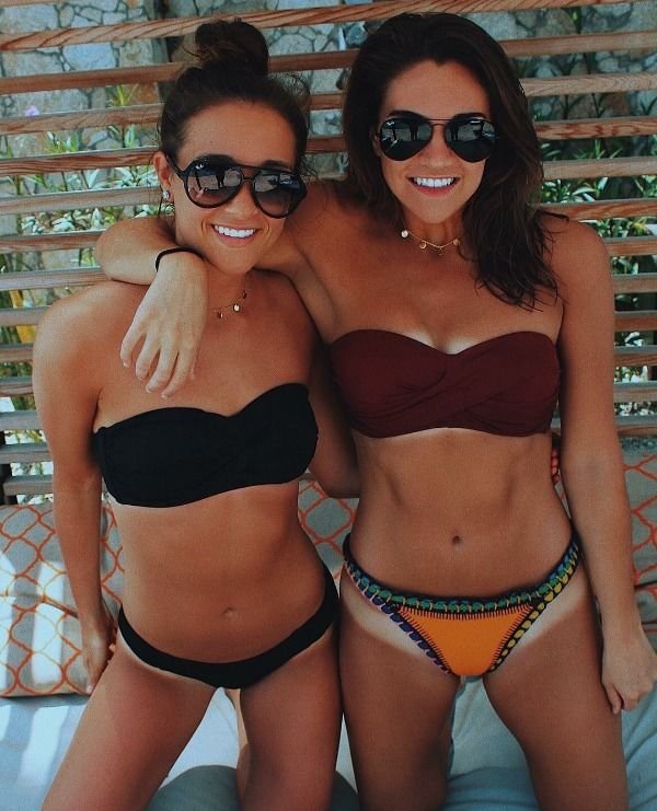 30+ Sexy Girls With Tan Lines 15