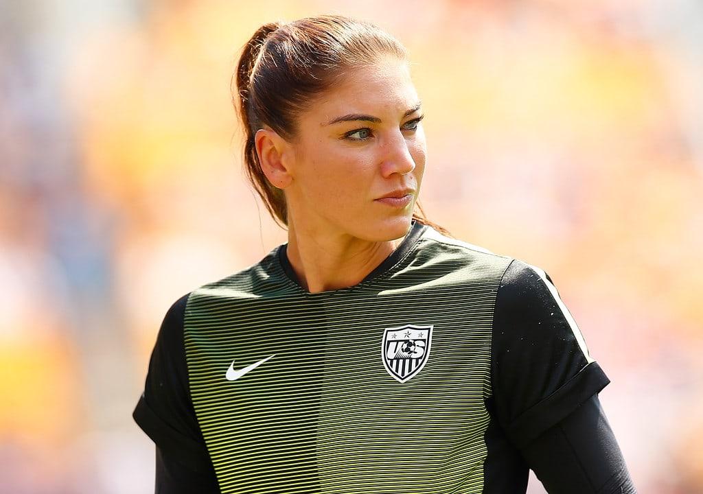 44 Sexy and Hot Hope Solo Pictures – Bikini, Ass, Boobs 44