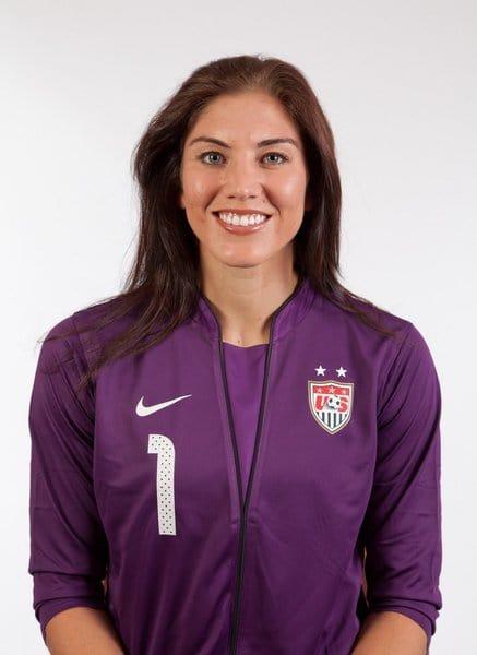 44 Sexy and Hot Hope Solo Pictures – Bikini, Ass, Boobs 24