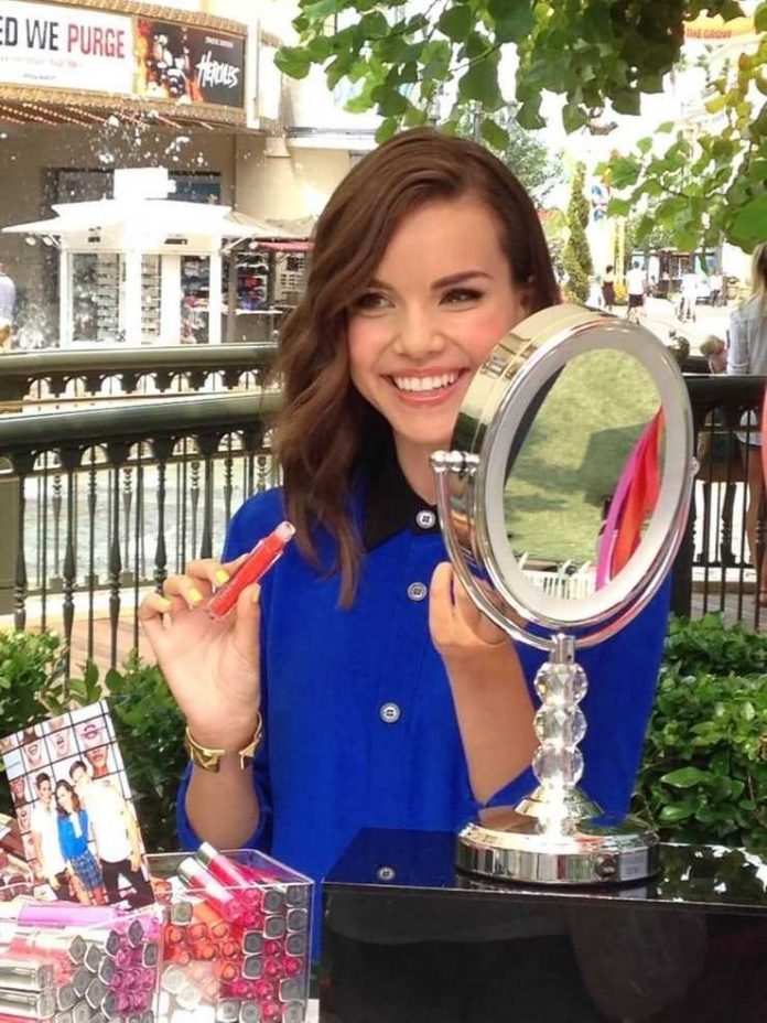 34 Ingrid Nilsen Nude Pictures Are Sure To Keep You Motivated 21