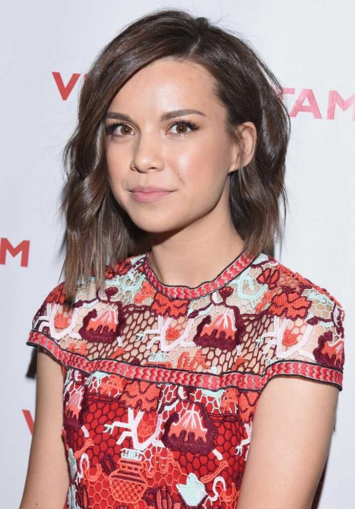 34 Ingrid Nilsen Nude Pictures Are Sure To Keep You Motivated 16