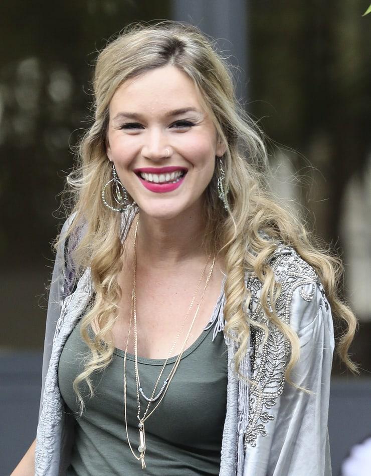 51 Hot Pictures Of Joss Stone Which Are Incredibly Bewitching 14