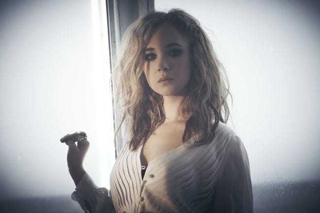 44 Sexy and Hot Juno Temple Pictures – Bikini, Ass, Boobs 6